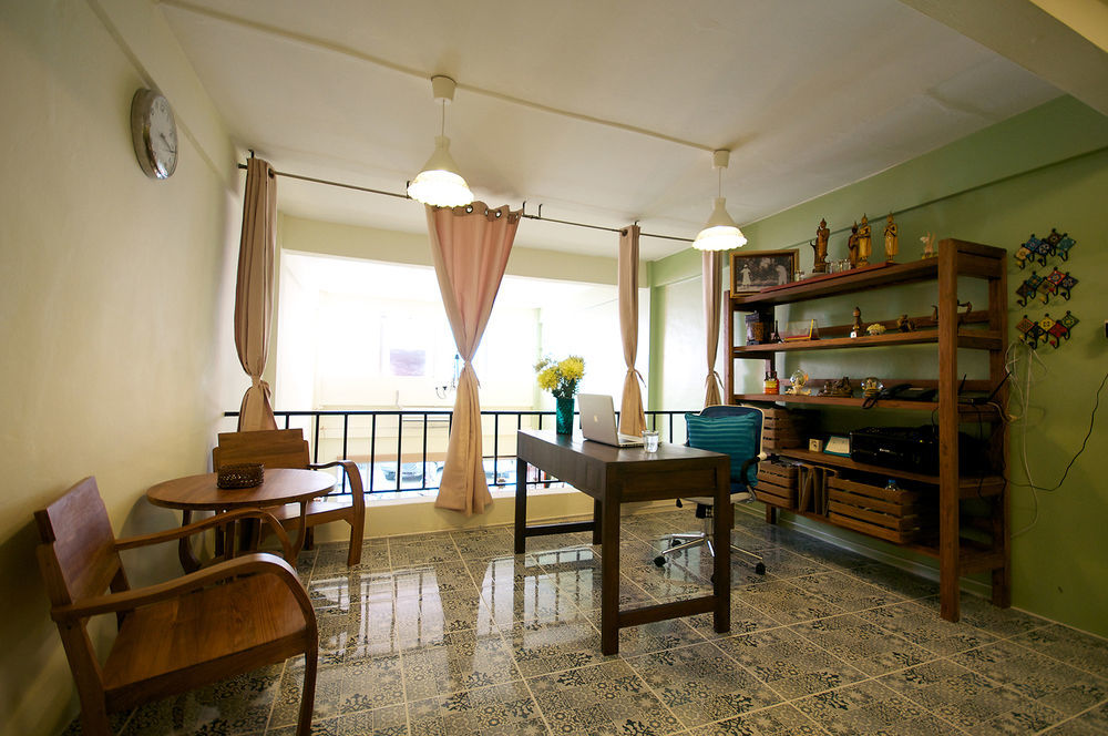 Nacorn Hostel Bangkok Exterior photo
