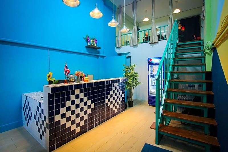 Nacorn Hostel Bangkok Exterior photo