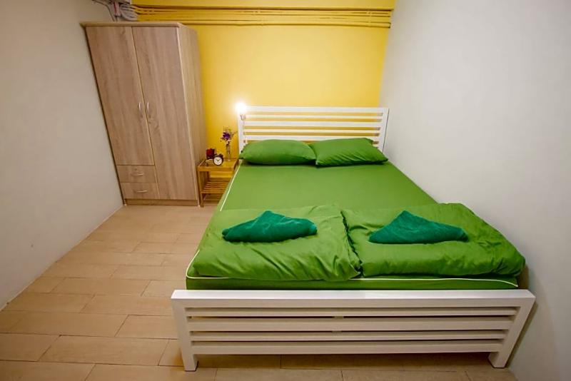 Nacorn Hostel Bangkok Exterior photo